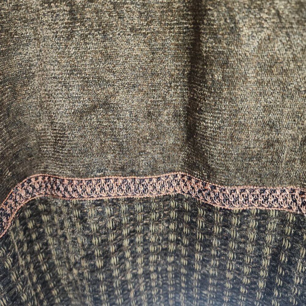 Flashback Green Sweater With Brown Patterns - image 6